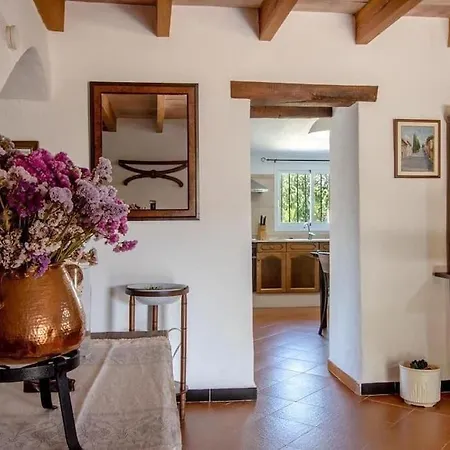 Traditional Majorcan By Renthousing Holiday home