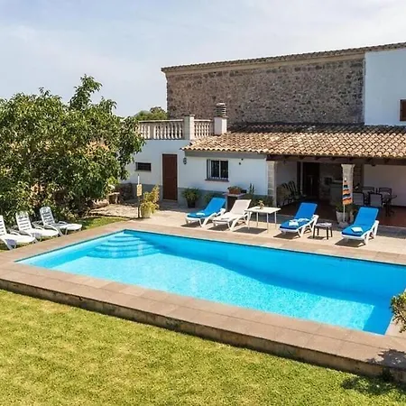 Traditional Majorcan By Renthousing Holiday home