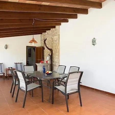 Holiday home Traditional Majorcan By Renthousing *